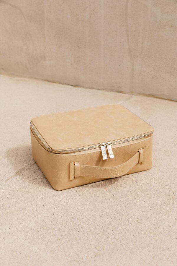 Resale The Cosmetic Case in Beige - Image 11