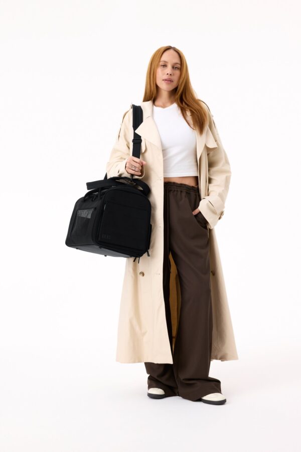 The Pet Carrier in Black - Image 5