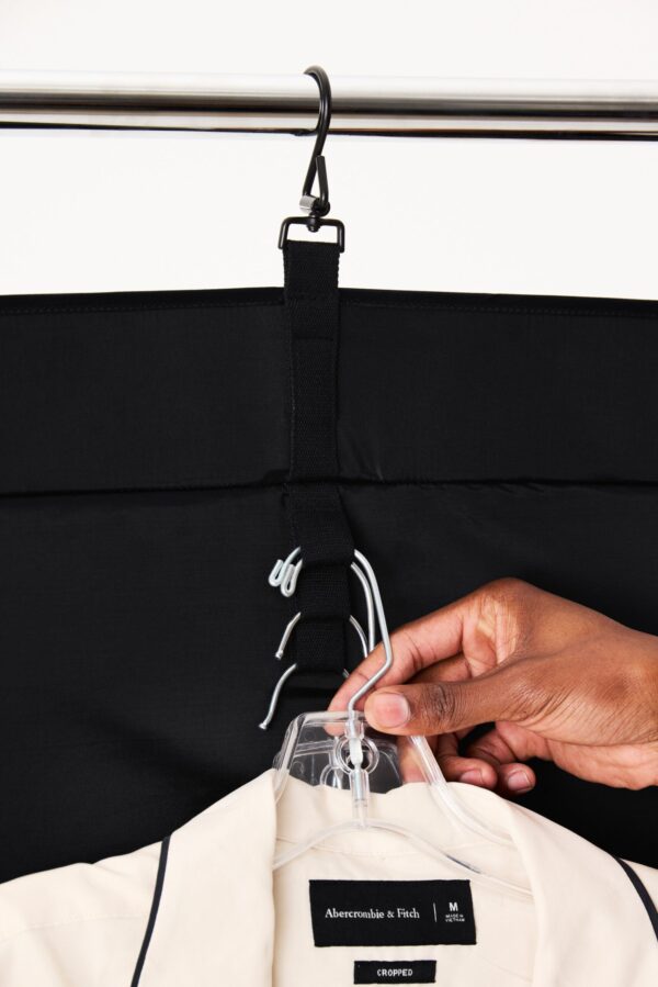 Resale The Garment Duffle Bag in Black - Image 9