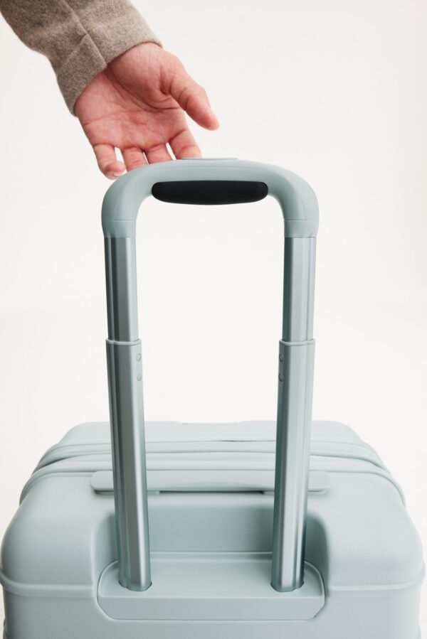 Resale The Carry-On Roller in Slate - Image 9