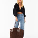 Resale The Mesh Beach Tote in Maple
