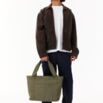 The BÉISics Tote in Olive