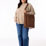 The Commuter Tote in Maple