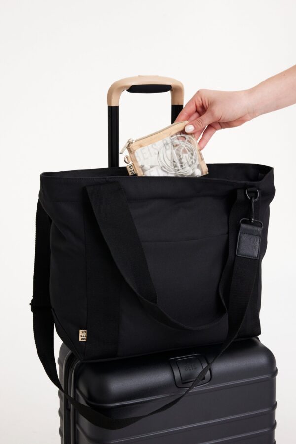 Resale The BÉISics Tote in Black - Image 9