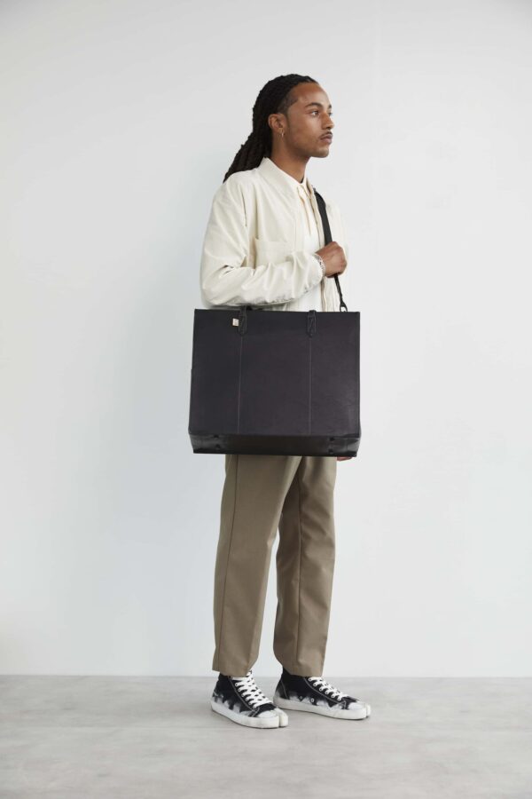Resale The Large Work Tote in Black - Image 2