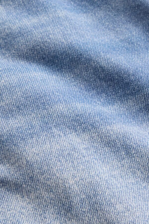 GAP X BEIS Tromp Loiel Jort in Faded Denim - Image 3